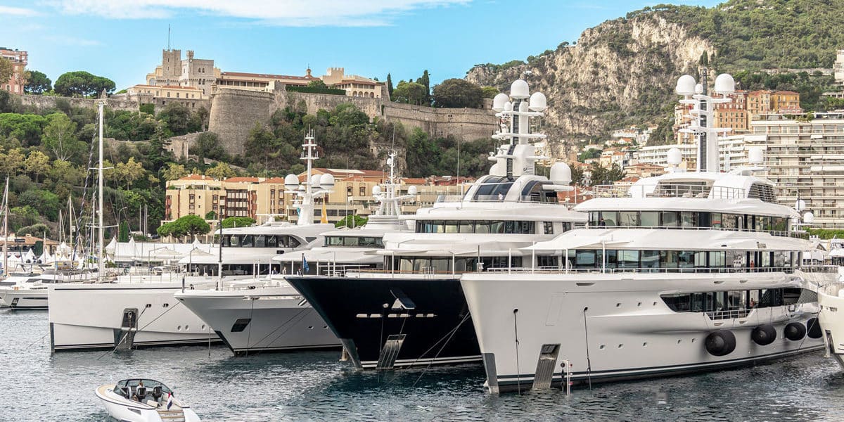 Les différents types de yachts de luxe disponibles sur le marché