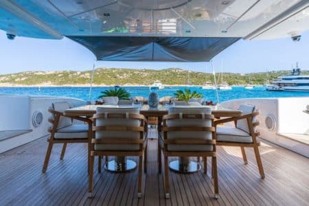 La cuisine raffinée pour sublimer vos moments à bord de votre yacht 2025