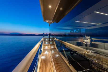 Engager un yacht broker pour l'expertiser un yacht avant l'achat 2024