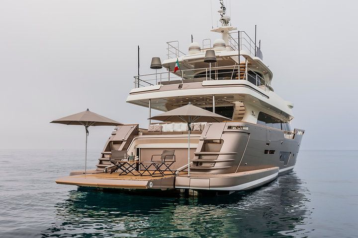 M/Y YVONNE 2024