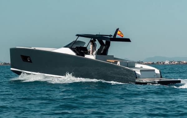 Location Yacht à la journée TESORO 40