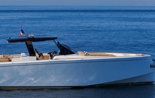 Day Yacht Charter PARDO 50