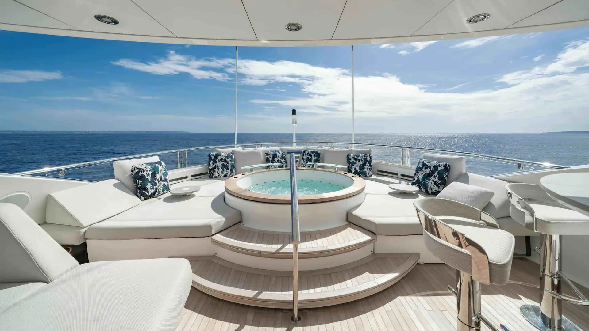 M/Y Aroha - Sunseeker 131 - Yacht à la vente