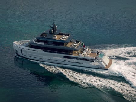 Leveraging-storytelling-Italian-brand-yacht