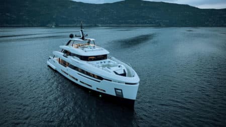 Know-what-influences-new-boat-price