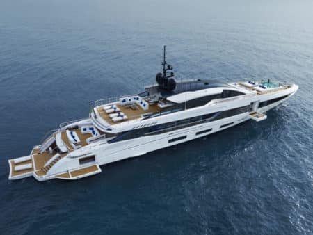 Raisons-popularite-plus-grand-yacht-du-monde