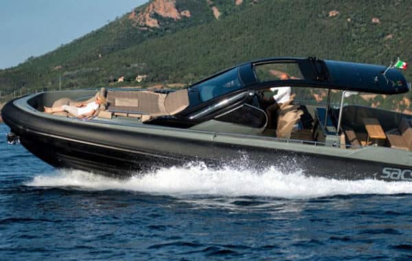 Location yacht journée SACS REBEL 47