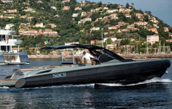 Location yacht journée SACS REBEL 47