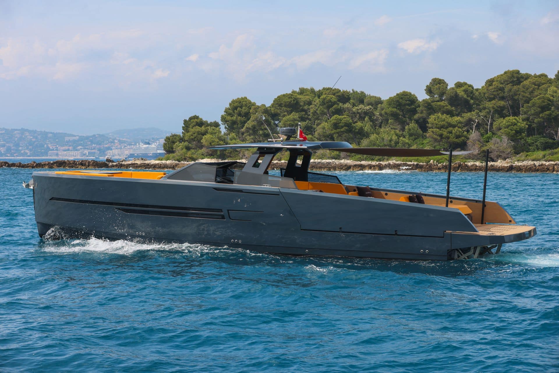 M/Y GUSTAVIA I 2025