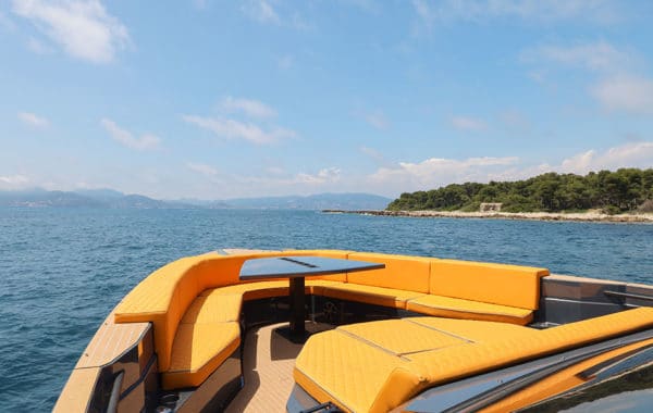 Location yacht à la journée 2025 Location Yacht à la journée OKEAN 55 Location Yacht à la journée OKEAN 55