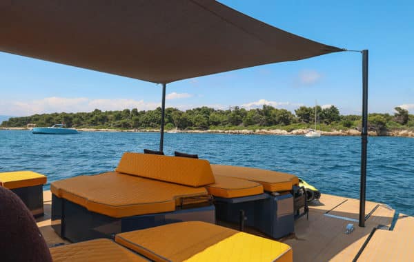 Location yacht à la journée 2025 Location Yacht à la journée OKEAN 55 Location Yacht à la journée OKEAN 55