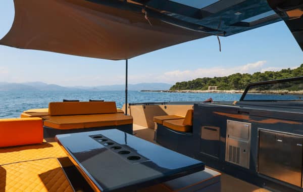 Location yacht à la journée 2025 Location Yacht à la journée OKEAN 55 Location Yacht à la journée OKEAN 55