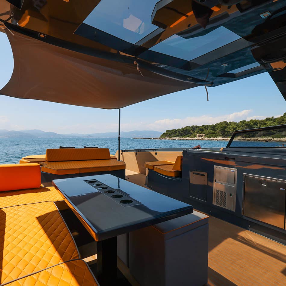 Day yacht charter 2025 Location Yacht à la journée OKEAN 55 Location Yacht à la journée OKEAN 55