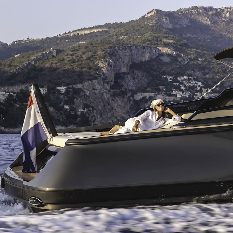 M/Y REBORN 38 BOWRIDER day yacht charter M/Y REBORN 38 BOWRIDER day yacht charter