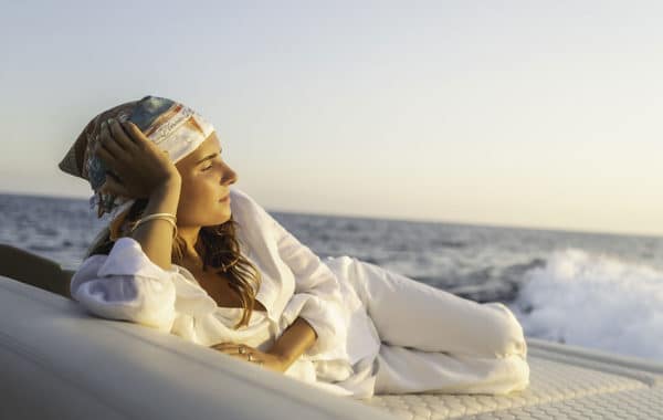 Day yacht charter 2025 M/Y REBORN 38 BOWRIDER day yacht charter M/Y REBORN 38 BOWRIDER day yacht charter