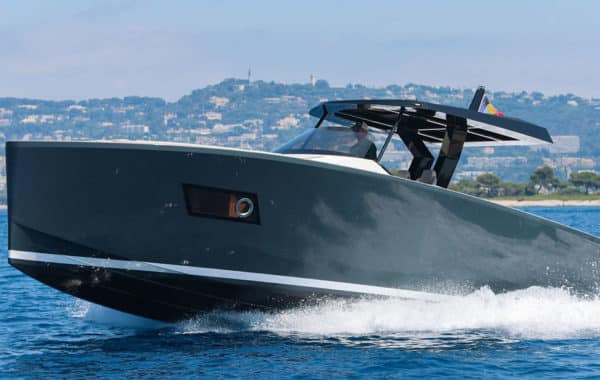 Location yacht à la journée 2025 Location Yacht à la journée TESORO 40 Location Yacht à la journée TESORO 40