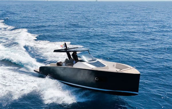 Location yacht à la journée 2025 Location Yacht à la journée TESORO 40 Location Yacht à la journée TESORO 40