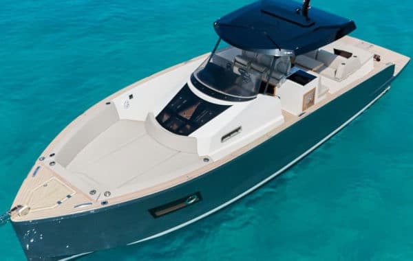 Location yacht à la journée 2025 Location Yacht à la journée TESORO 40 Location Yacht à la journée TESORO 40