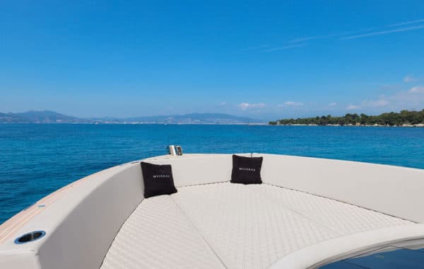 Location yacht à la journée 2025 Location Yacht à la journée TESORO 40 Location Yacht à la journée TESORO 40