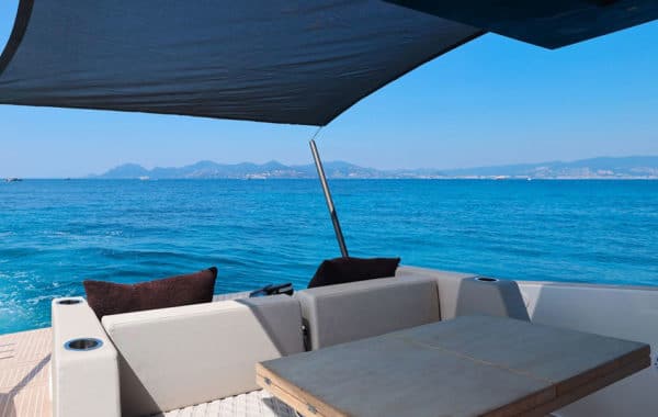 Location yacht à la journée 2025 Location Yacht à la journée TESORO 40 Location Yacht à la journée TESORO 40