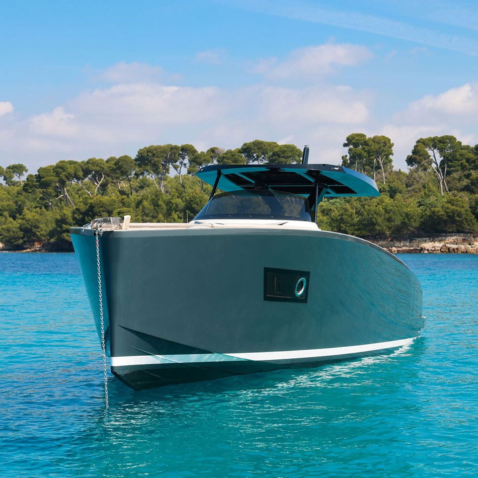 Day Yacht Charter TESORO 40 Day Yacht Charter TESORO 40