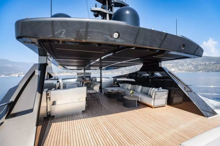 MY ARINA_pershing yachts