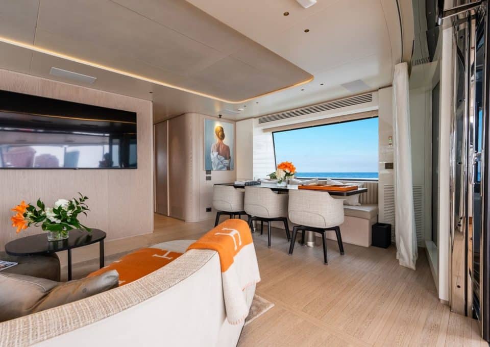 MY A+_yacht_benetti oasis