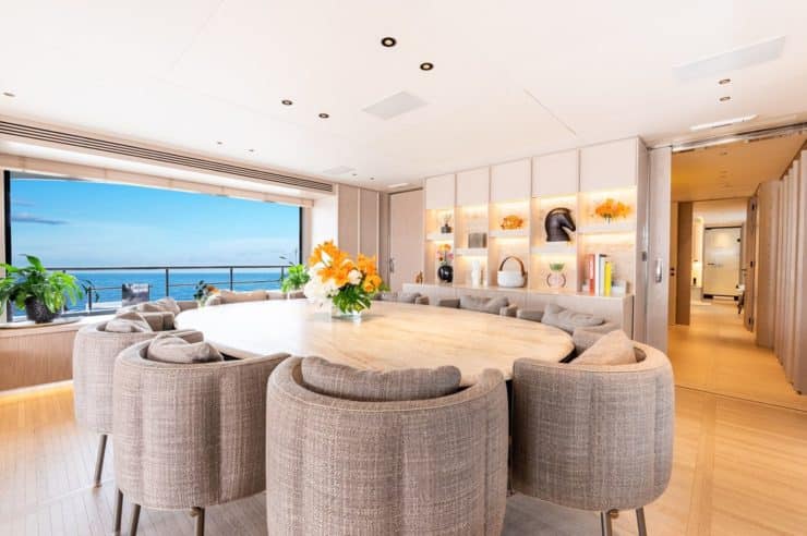 MY A+_yacht_benetti oasis