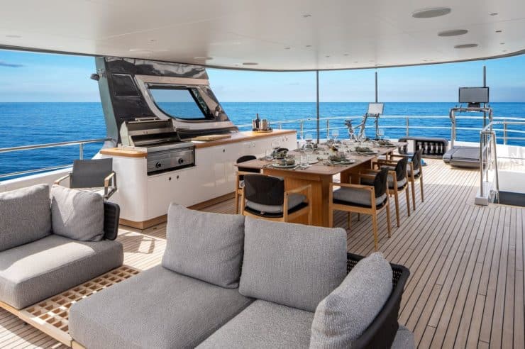 MY A+_yacht_benetti oasis