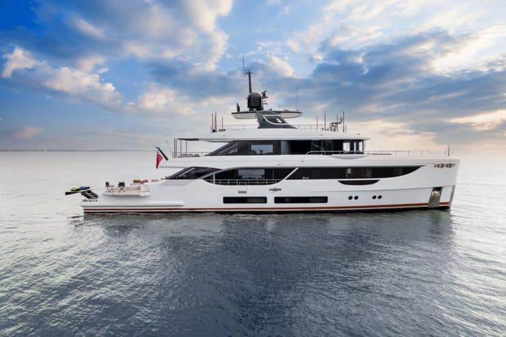 MY A+_yacht_benetti oasis
