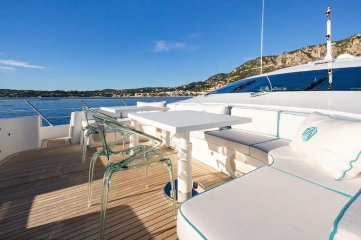 MY BLUE AZUR_mangusta yacht