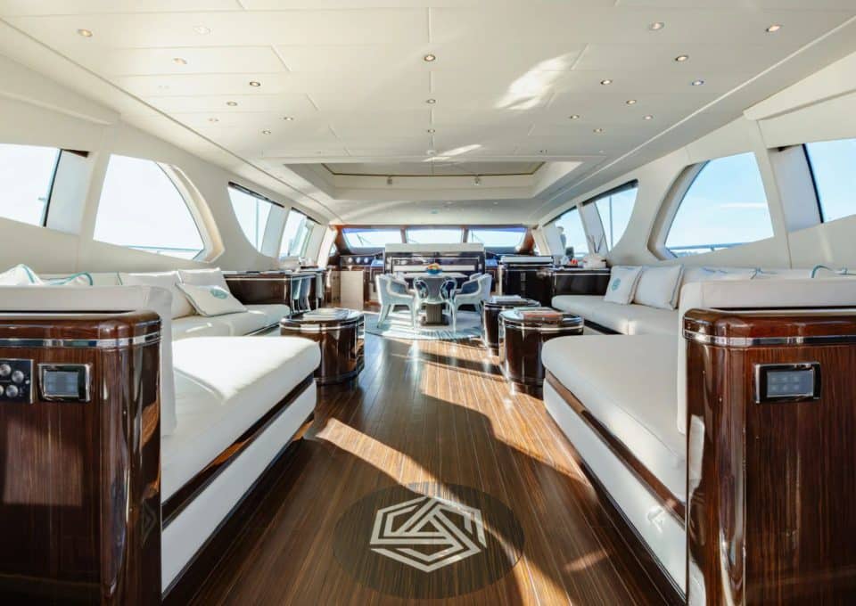 MY BLUE AZUR_mangusta yacht