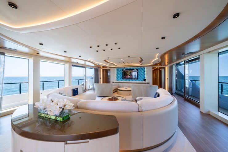 MY Run Away_baglietto_DomLine 123