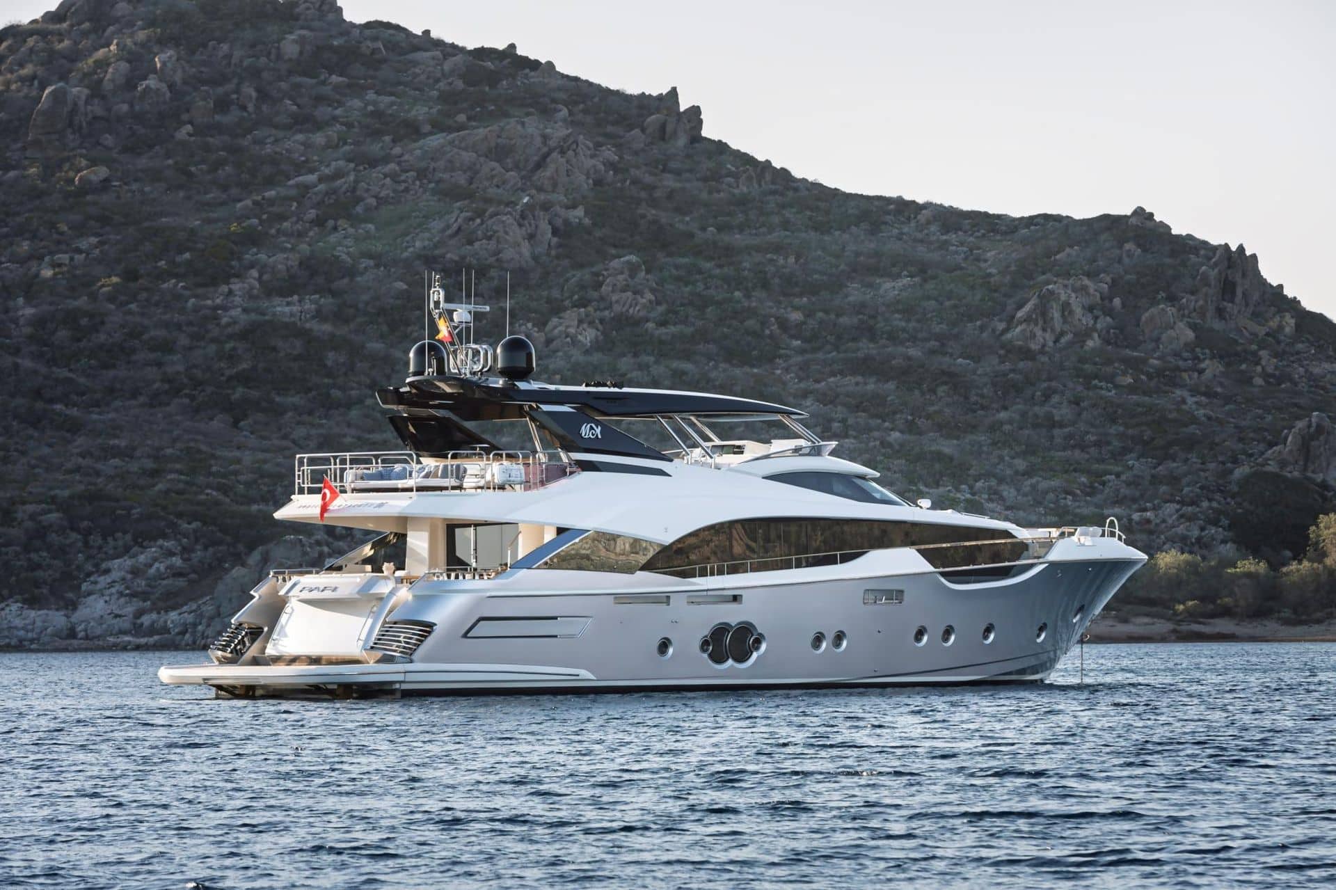 M/Y PAPI 3 2025 Monte Carlo 96_yacht_papi 3 Monte Carlo 96_yacht_papi 3