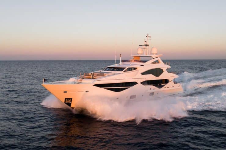 Sunseeker yacht_Berco Voyager