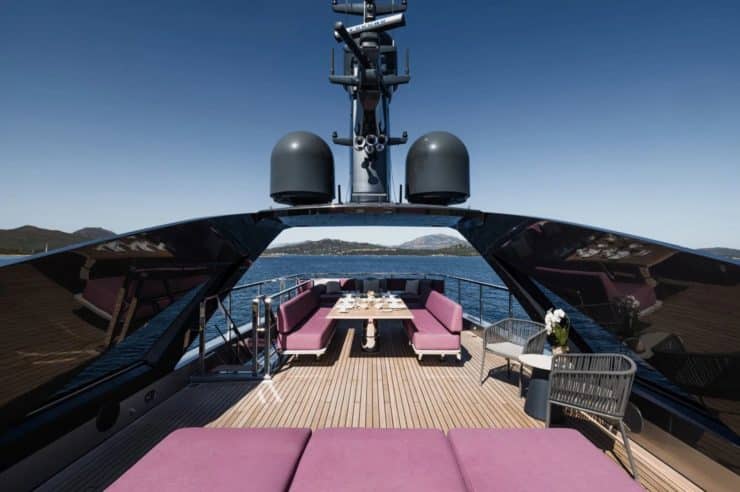 yacht-flying-dagger-iii