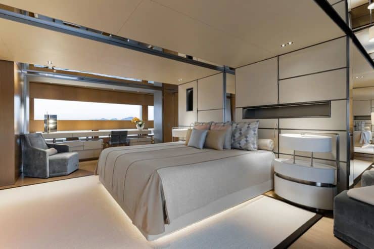 yacht-flying-dagger-iii