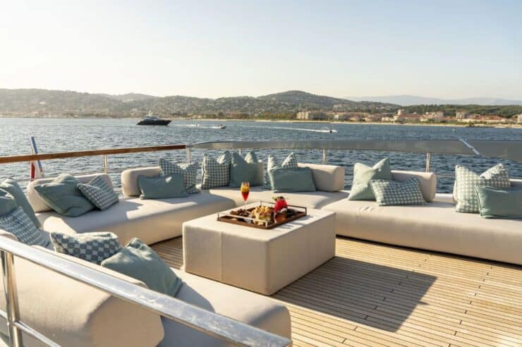 MY ELYSIUM I_Riva yacht