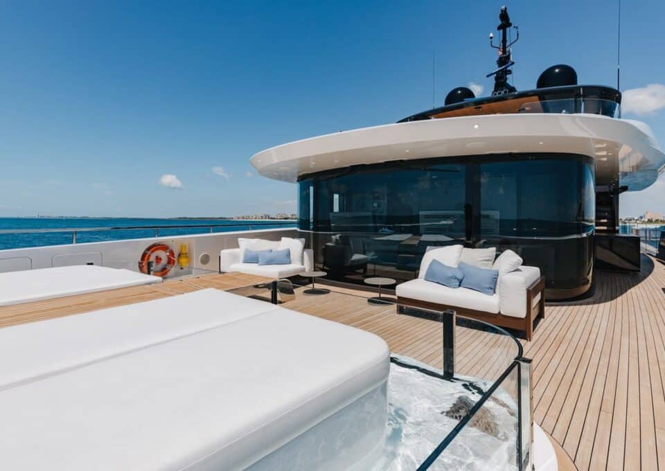 MY Half Irish_Mangusta_yacht