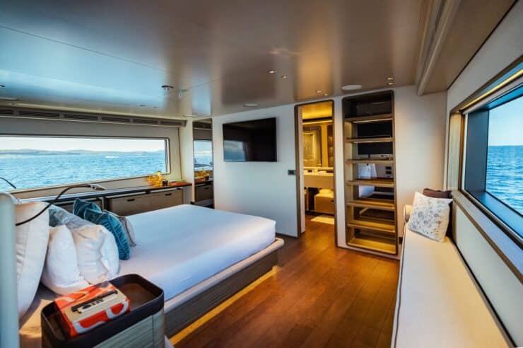 MY LAVAN_Custom Line Navetta 30_yacht