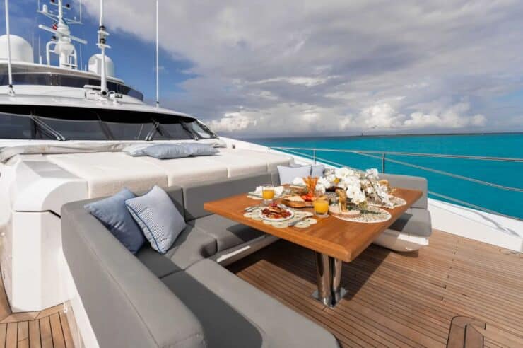 yacht-captain-morgan-iii-sunseeker 131