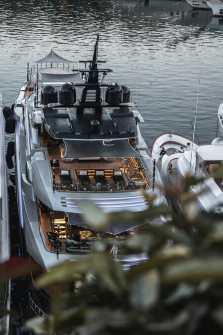 close-up photography of boat close-up photography of boat